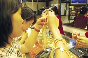 Kinh doanh, mua bán vàng miếng sắp được 'cởi trói'