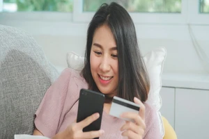 37 ngân hàng tiếp tục miễn, giảm phí chuyển tiền lần 2