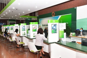 Vietcombank duy trì hoạt động liên tục để phục vụ khách hàng