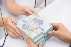 Lãi suất liên ngân hàng thấp chưa từng có