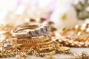 Sốc: Giá vàng tăng lên mức hơn 62 triệu đồng/lượng