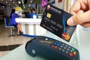 Thẻ từ ATM sẽ sớm bị khai tử 
