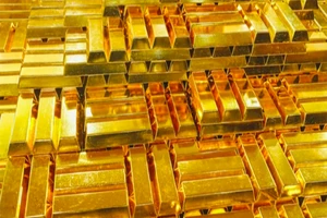 Giá vàng bất ngờ đảo chiều tăng dữ dội chiều nay