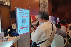 Rút tiền mặt qua ATM bất ngờ giảm mạnh