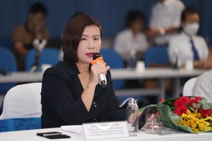 Đề xuất cấm sếp công ty bình luận về giá cổ phiếu