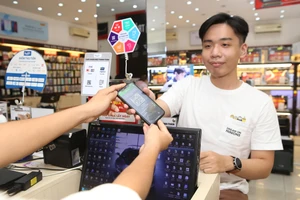 Nhiều phương thức thanh toán không tiền mặt lên ngôi