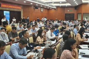 Hiến kế 'cho xây cao ốc ngay trên nhà ga metro' ở TP.HCM