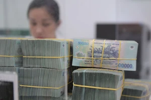 Giao dịch từ 400 triệu đồng trở lên phải báo cáo Ngân hàng Nhà nước