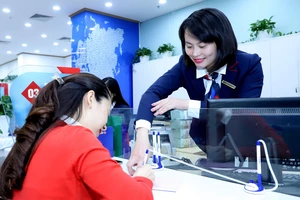 Ngân hàng cần giảm lãi suất một cách thực chất