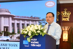 Thanh toán không tiền mặt tăng trưởng nhanh