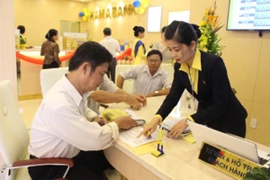 Ngân hàng Nhà nước đề xuất nâng trần khoản vay giá trị nhỏ lên 400 triệu đồng