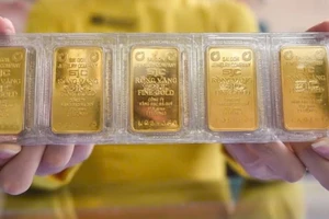 Bên trong cuộc giằng co của giá vàng: Cơ hội hay rủi ro với người mua vàng?