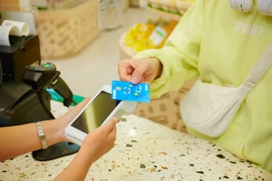 Vì sao người Việt lạc quan nhưng vẫn ngại đầu tư?