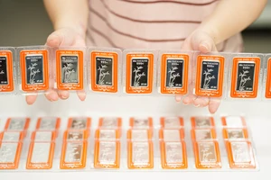 Giá bạc 'nhảy múa', liên tục lập đỉnh: Đã đến lúc chốt lời?