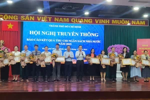 TP.HCM thu ngân sách năm 2025 đạt 785.000 tỉ đồng, vượt xa dự toán