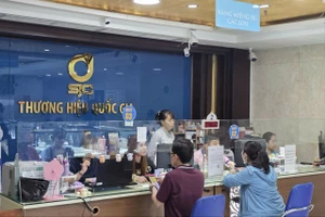 Vàng miếng SJC bỗng dưng được mua thoải mái