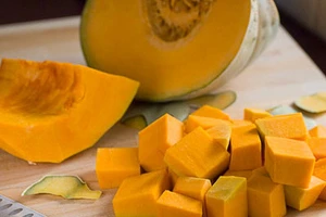 Tác dụng làm đẹp da đáng kinh ngạc của bí đỏ