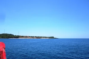 3 ngư dân gặp nạn ngoài khơi đảo Cồn Cỏ