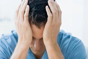 Thắt ống dẫn tinh có ảnh hưởng đến 'chuyện ấy'?