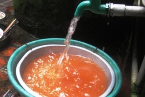 9.000 người chết mỗi năm vì dùng nước ô nhiễm