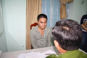 Rủ nhau đi cướp lấy tiền ăn nhậu