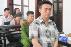 Giả nhà báo bí mật quay phim tống tiền CSGT