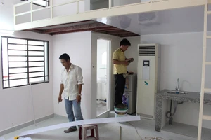 Xây nhà sáu tầng cho thí sinh ở miễn phí