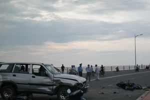 Tai nạn liên tiếp, kiến nghị đo nồng độ cồn ở hai đầu cầu Thuận Phước
