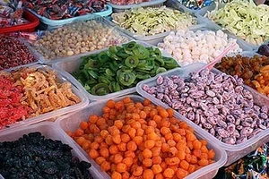 Chuyên gia hướng dẫn cách chọn mứt tết an toàn