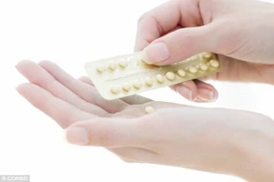 Béo phì dùng thuốc ngừa thai tăng nguy cơ đột quỵ hiếm 
