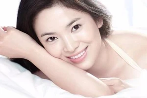 Infographic: 10 thực phẩm giúp da trắng, mịn màng