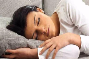 Những điều cần biết về hiện tượng giật mình lúc ngủ