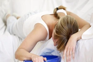 Cách chữa trị ngộ độc thực phẩm nhanh chóng nhất
