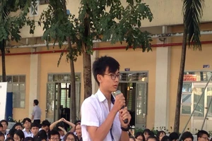 Học tiếng Anh 10 năm, gặp giáo viên nước ngoài vẫn ú ớ