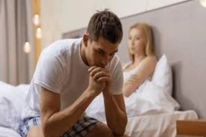 Cậu nhỏ không chịu 'nhả đạn', vì sao?