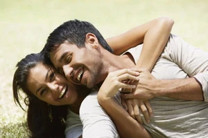 Chăm chỉ yêu đương giúp làm việc tốt hơn