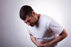 Đã đau dạ dày rồi thì cần tránh xa 3 loại thực phẩm sau