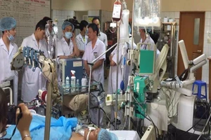 8 bệnh nhân chạy thận tử vong: Tạm đình chỉ giám đốc BV