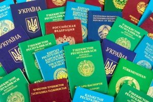 Vì sao hộ chiếu trên thế giới chỉ có 4 màu cơ bản