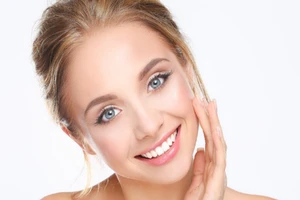 9 thói quen mỗi ngày giúp bạn trẻ hơn tuổi thật