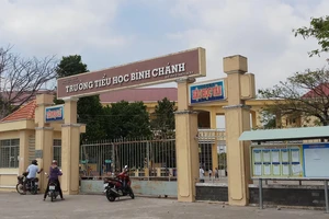 Bộ trưởng Bộ Giáo dục yêu cầu bảo vệ danh dự nhà giáo