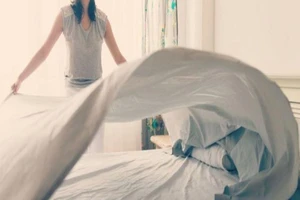 7 thói quen tàn phá sức khỏe nghiêm trọng sau khi thức dậy