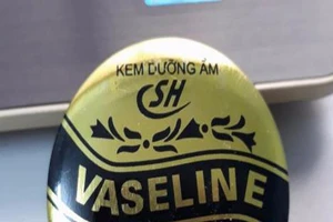 Đình chỉ lưu hành, thu hồi khẩn kem dưỡng ẩm Vaseline SH