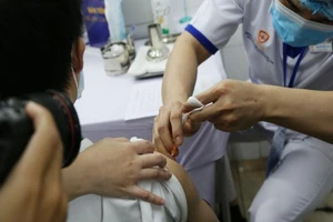 Hoả tốc lập danh sách ưu tiên tiêm vaccine COVID-19