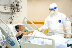 Tối 23-2: Cả nước thêm 60.355 ca COVID-19, riêng Hà Nội gần 7.500 ca