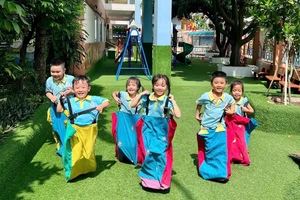 Nụ cười rạng rỡ của trẻ mầm non trong lễ khai giảng năm học mới