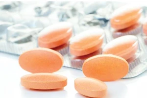 Mỡ máu hạ có cần uống thuốc nữa không?