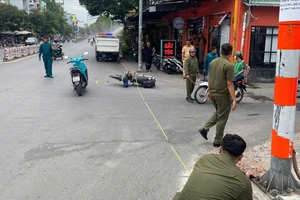 Tìm người rời khỏi hiện trường vụ tai nạn liên hoàn ở TP.HCM