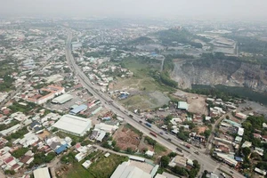 Không thể để những bất thường về giá đất kéo dài lâu hơn nữa!