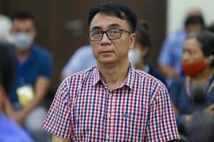 Nhân chứng khai gì về số tiền 300 triệu đồng ông Trần Hùng bị cáo buộc nhận hối lộ?